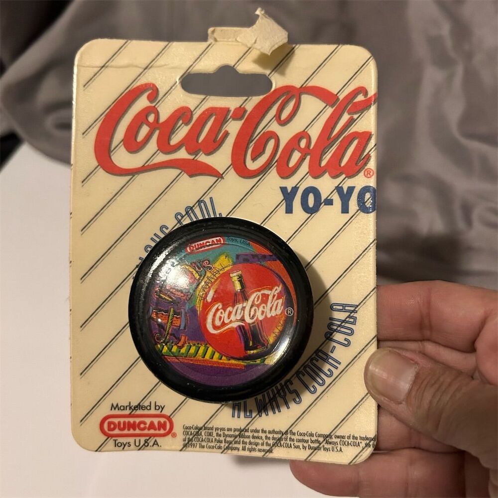 Vintage 1997 Coca-Cola Duncan Yo-Yo Factory Sealed Collectible